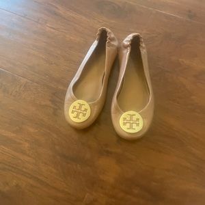 Lite brown Tory Burch flats.
